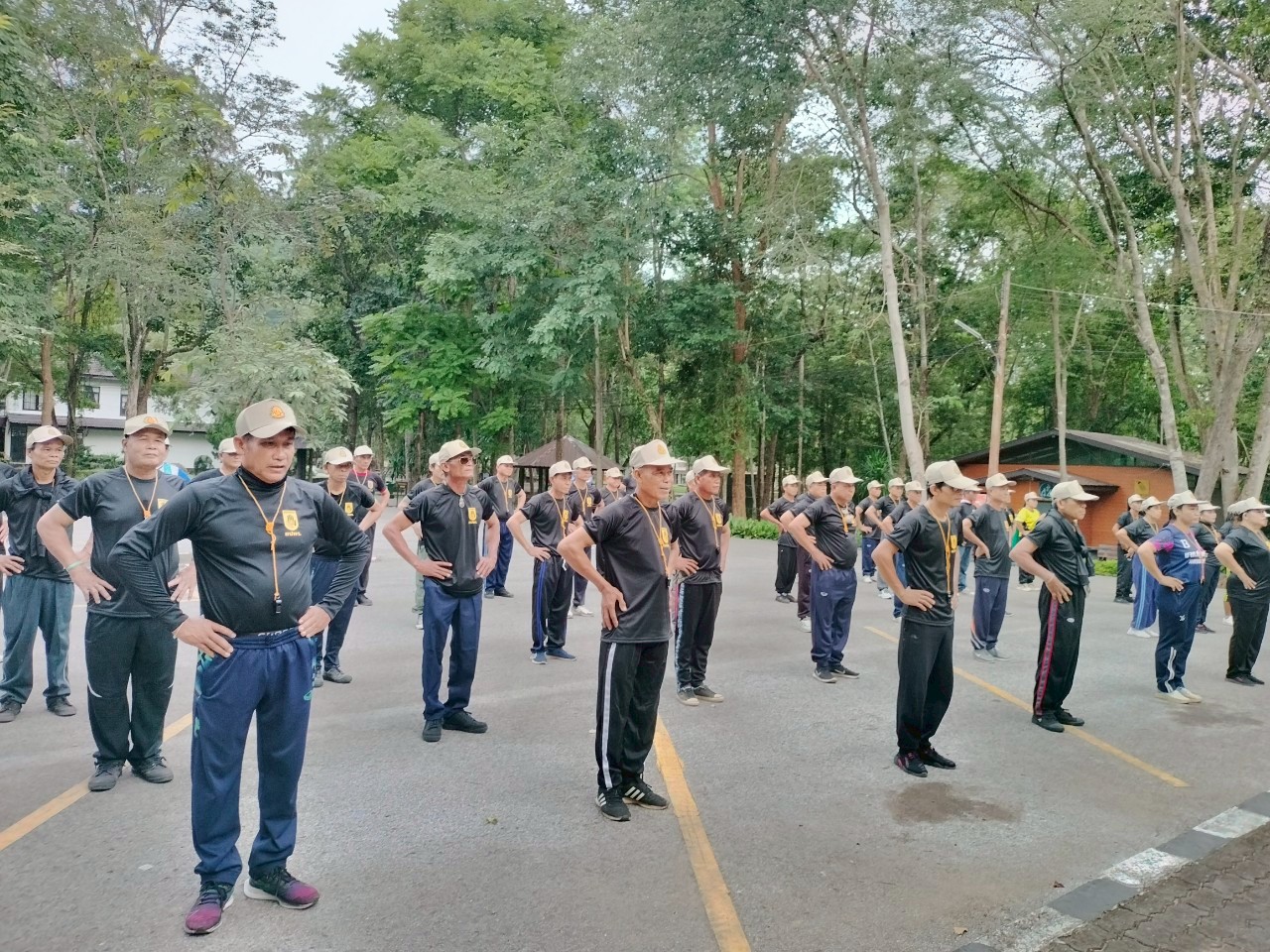 LINE_ALBUM_ทบทวน อปพร. 68_250813_231_397.jpg